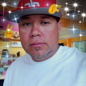 Meet your Posher, Paredes